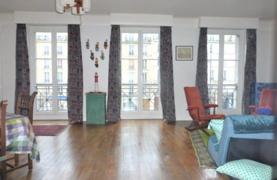 PARIS XI: Appartement 4 pièces de 109m²